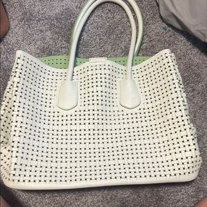 Elegant White and Green Woven Tote Bag Big Boodha